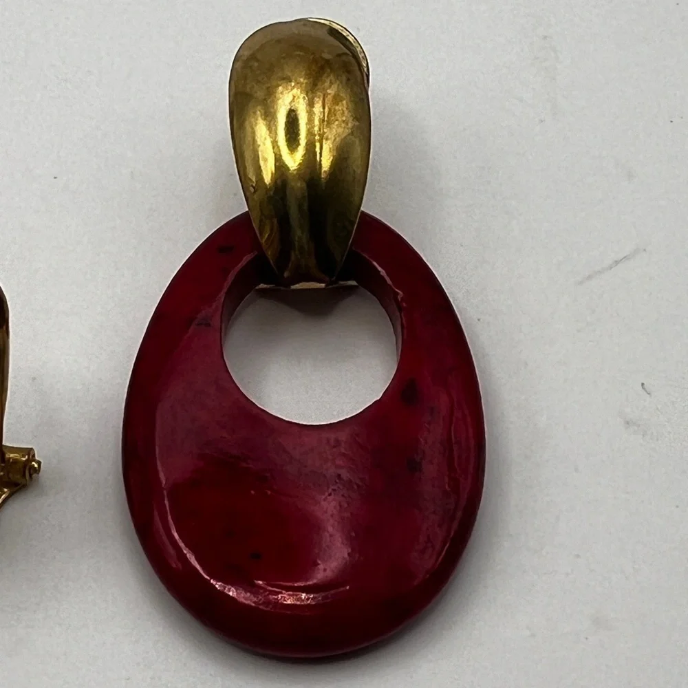 Vintage Red Howlite interchangeable oval stone gold tone pierced earrings